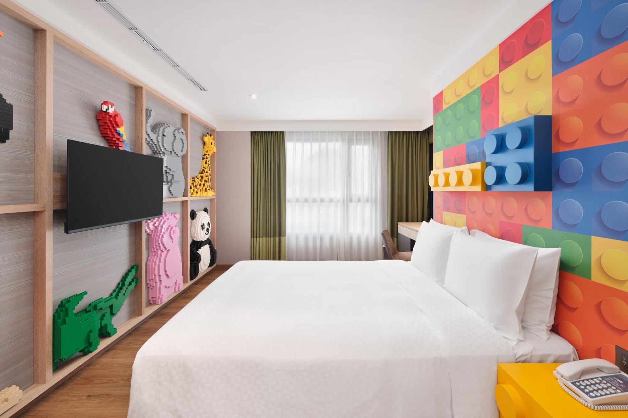 Four Points By Sheraton Yilan Цзяоси Экстерьер фото